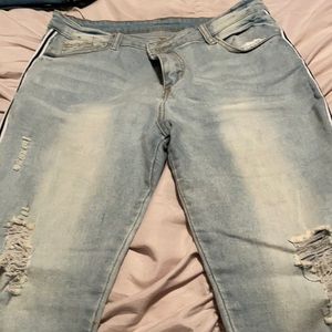 Women’s Jeans